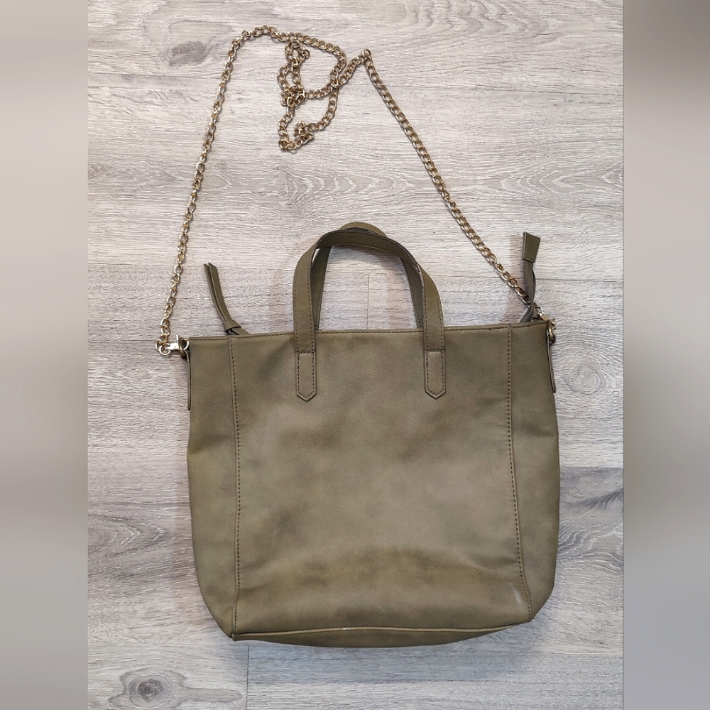 🎉Like New Universal Thread Avocado Green Satchel Bag
